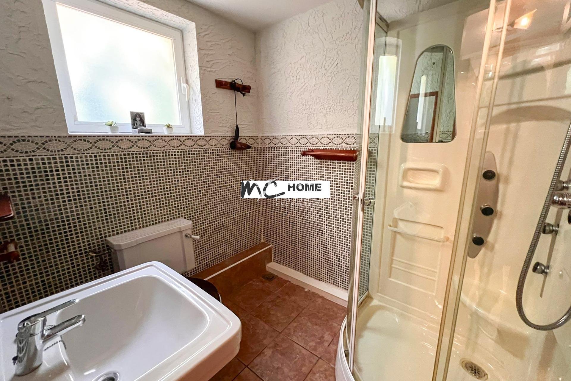 Resale - Villa  - Callosa d'en Sarrià