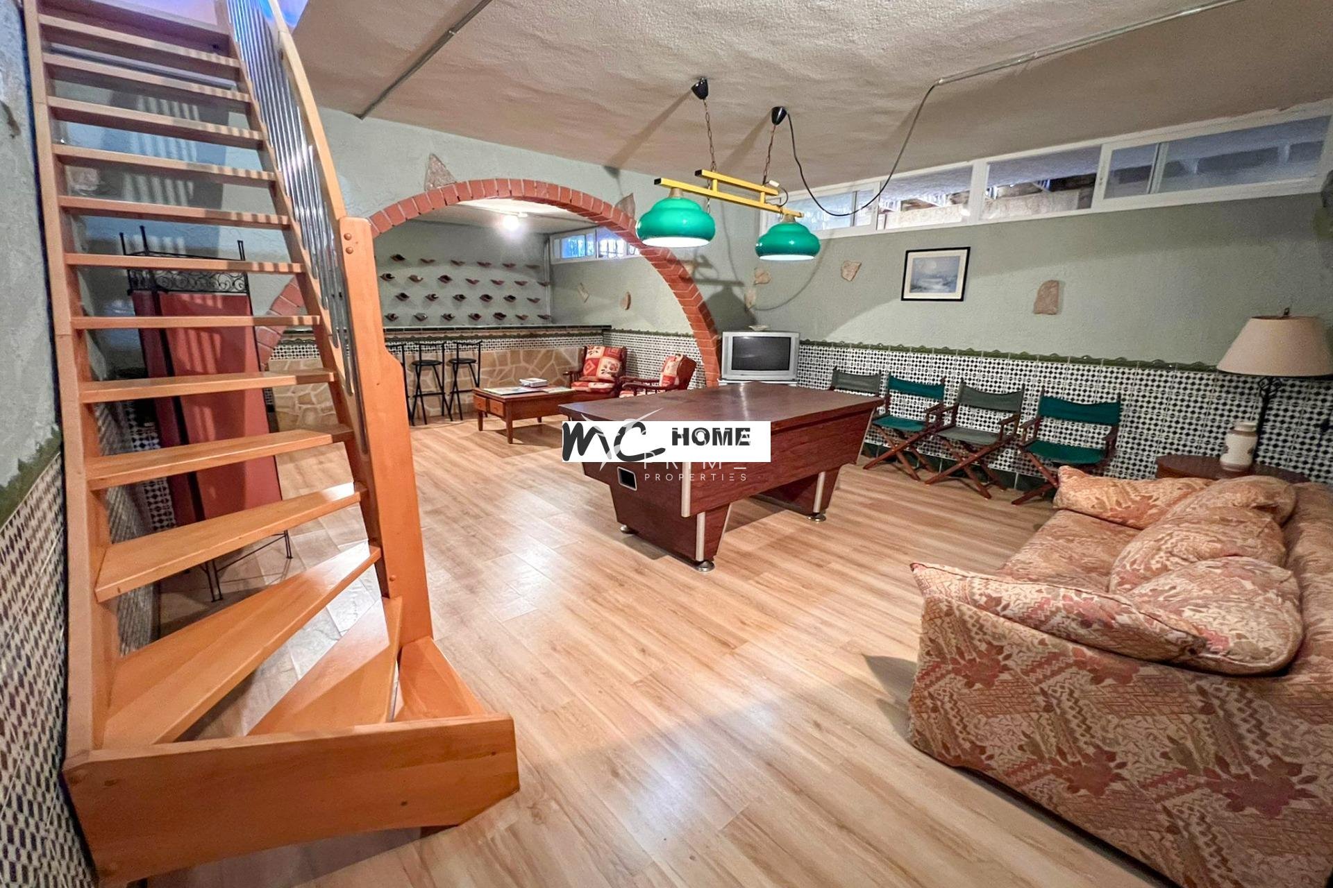 Resale - Villa  - Callosa d'en Sarrià