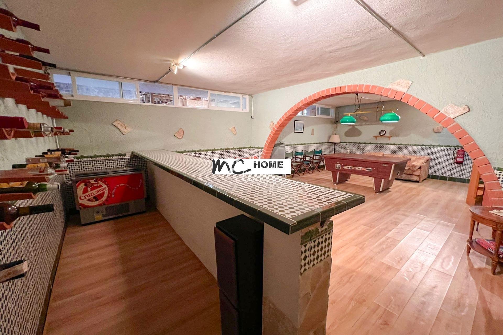 Resale - Villa  - Callosa d'en Sarrià