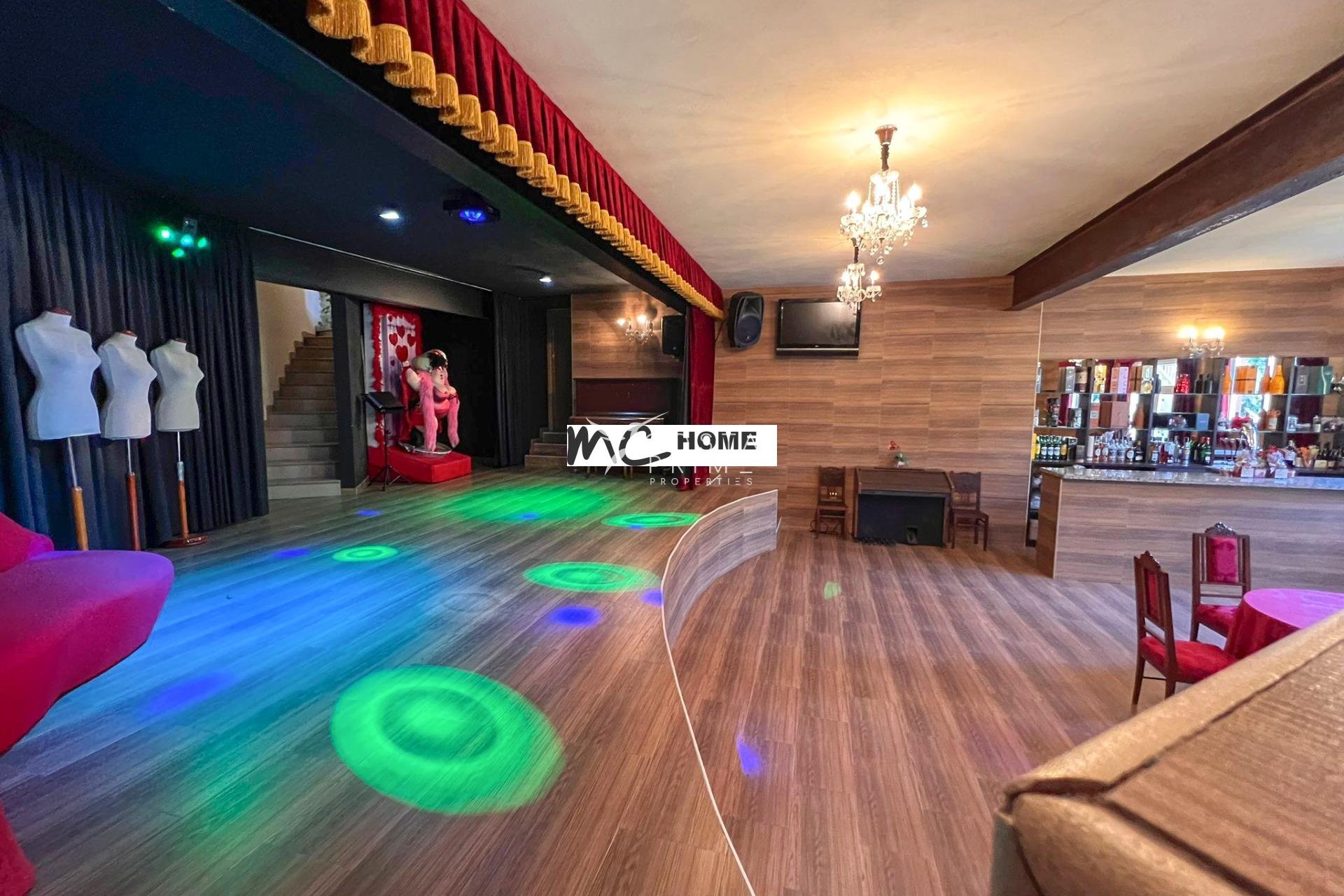 Resale - Villa  - Callosa d'en Sarrià