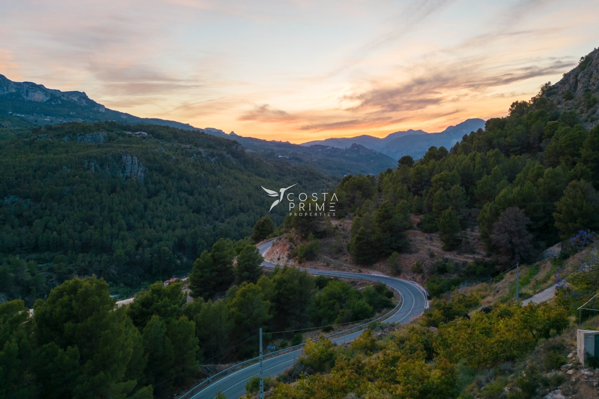 Resale - Villa  - Callosa d'en Sarrià