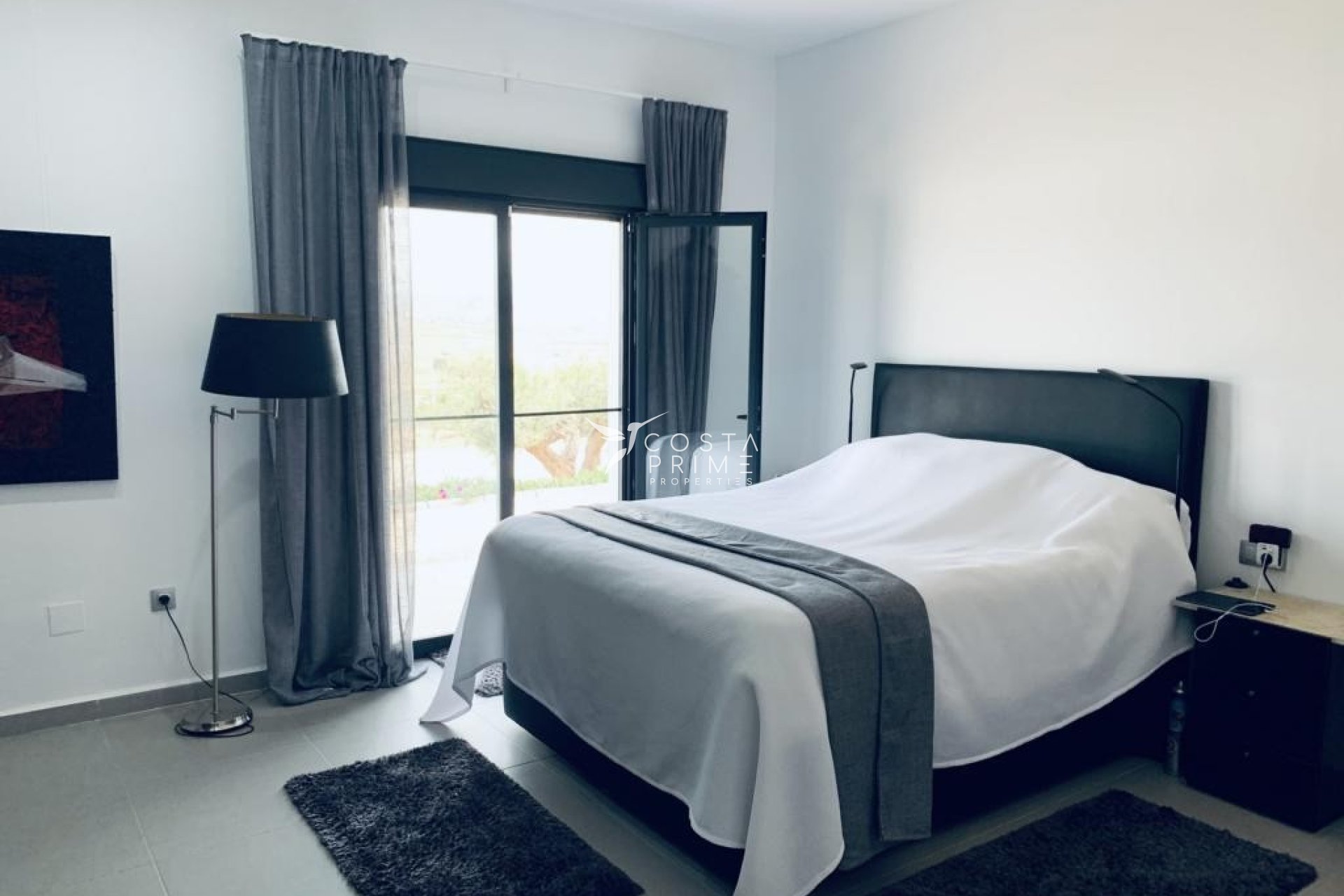 Resale - Villa  - Cañada de la Leña