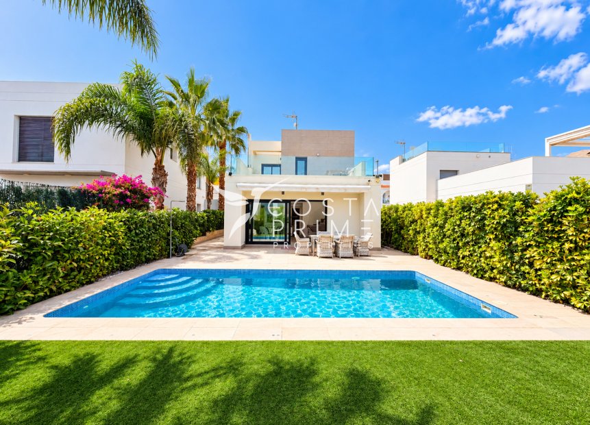 Resale - Villa  - Ciudad Quesada