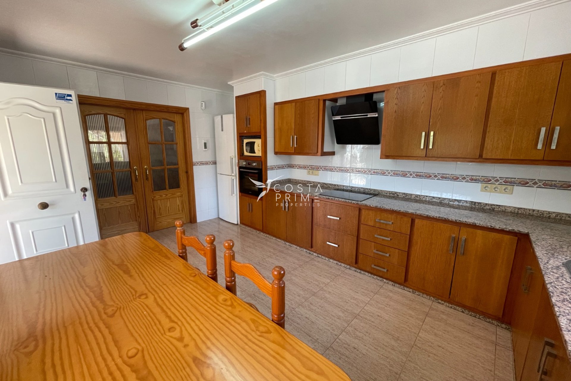 Resale - Villa  - Crevillente