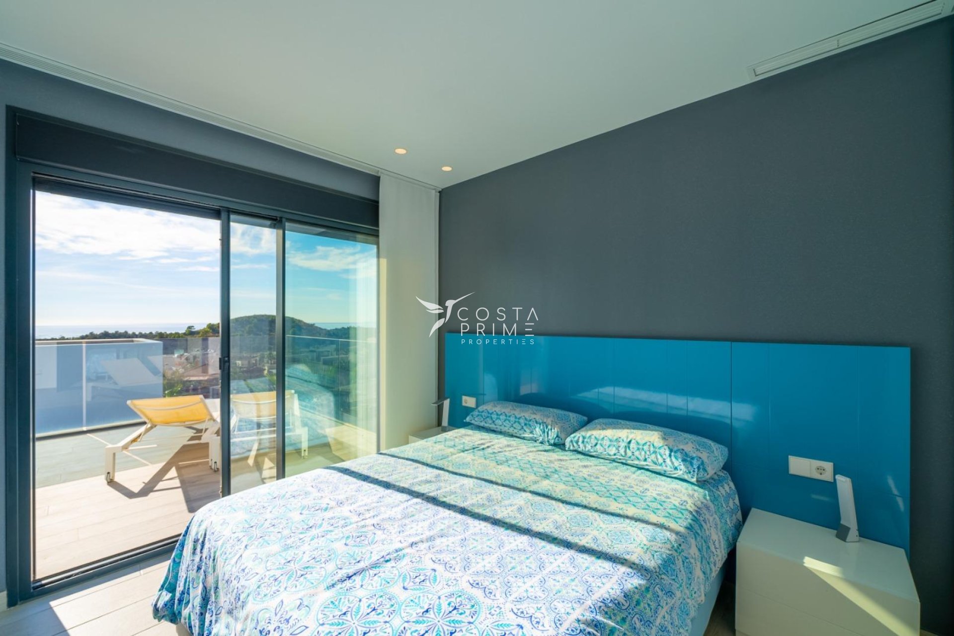 Resale - Villa  - Finestrat