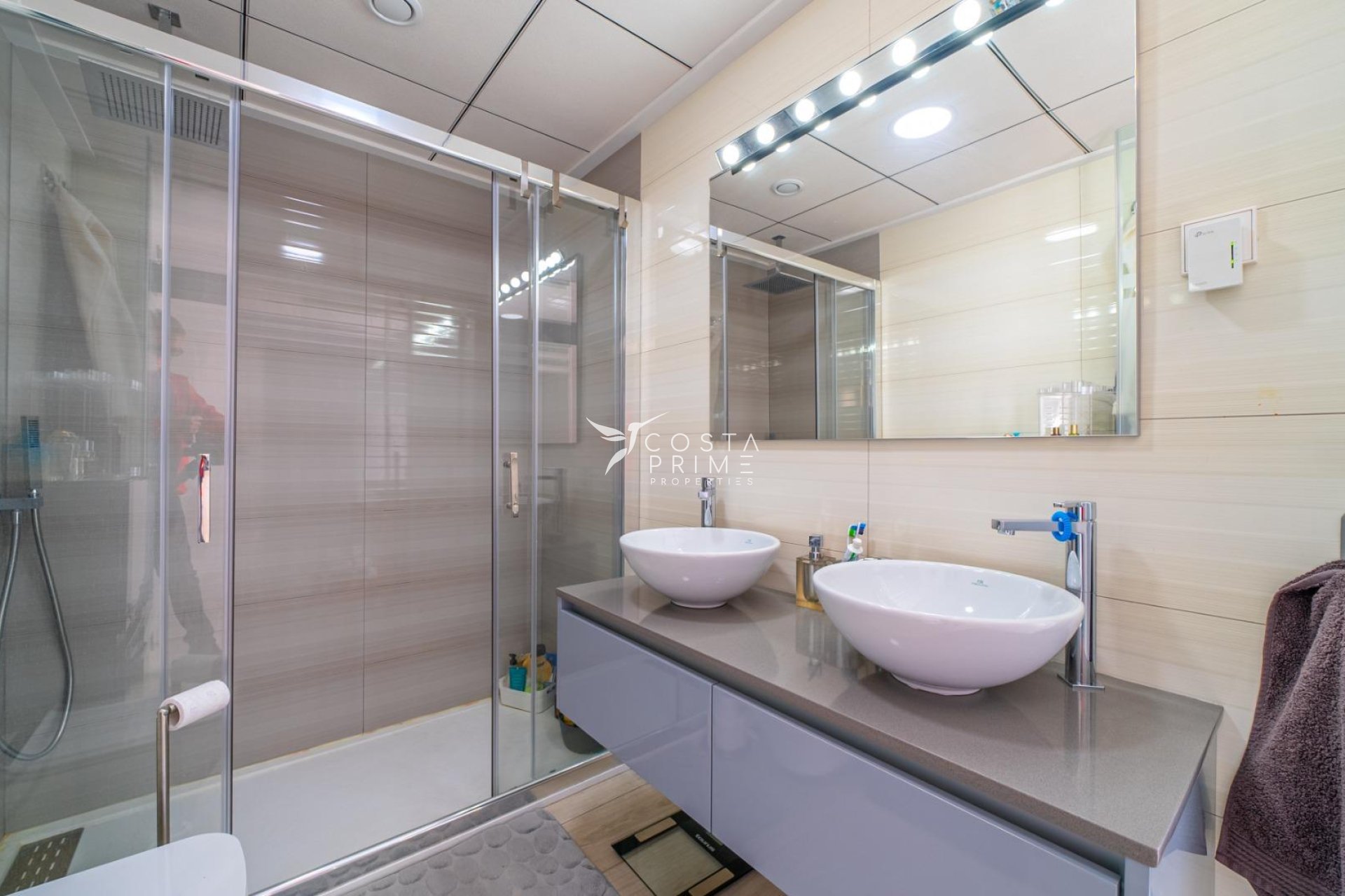 Resale - Villa  - Finestrat