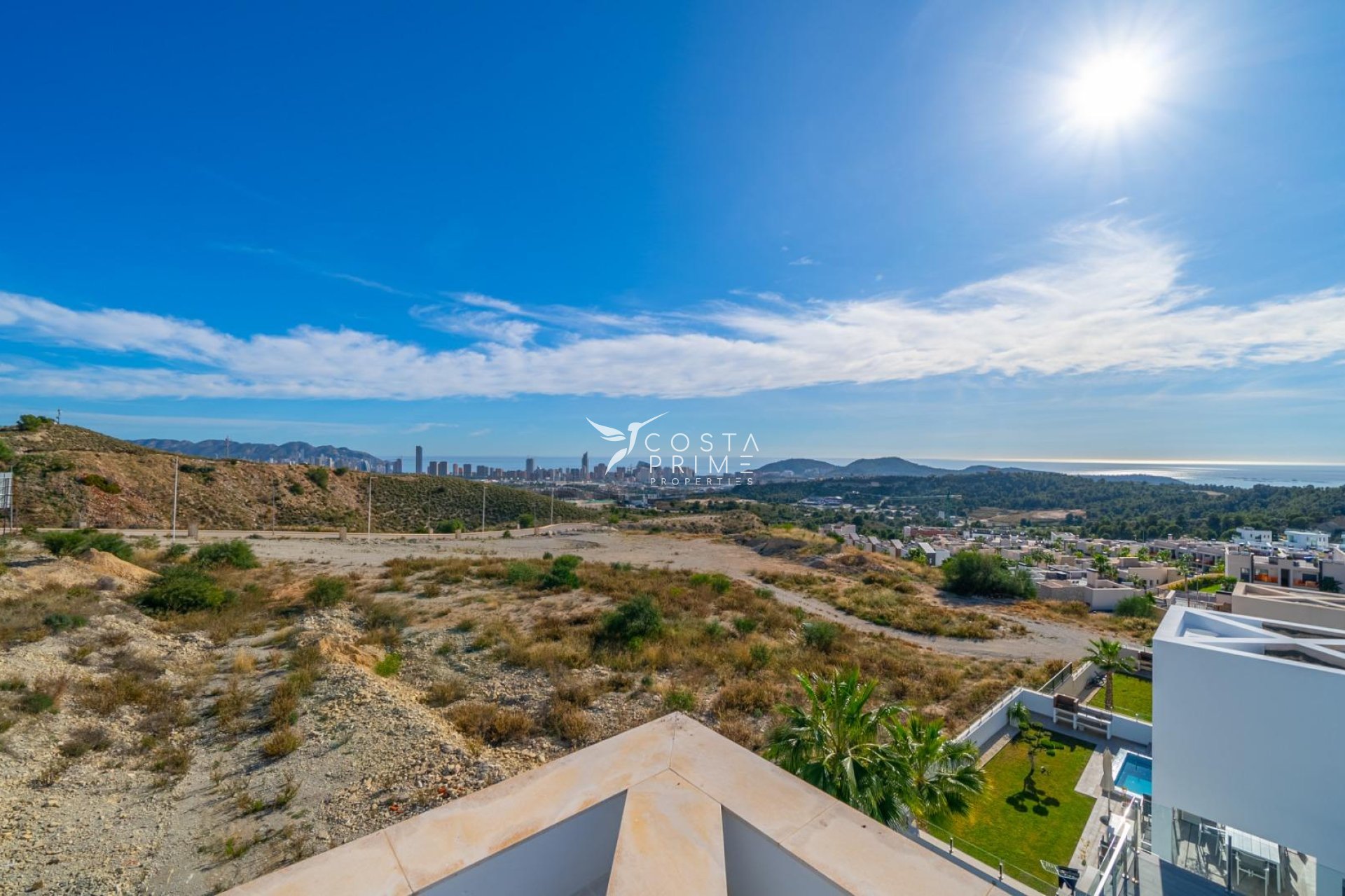 Resale - Villa  - Finestrat