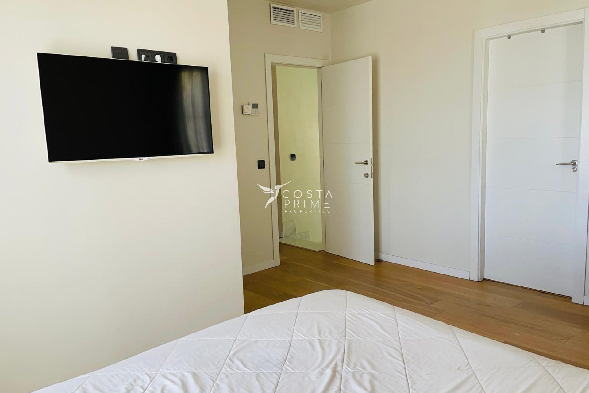 Resale - Villa  - Finestrat