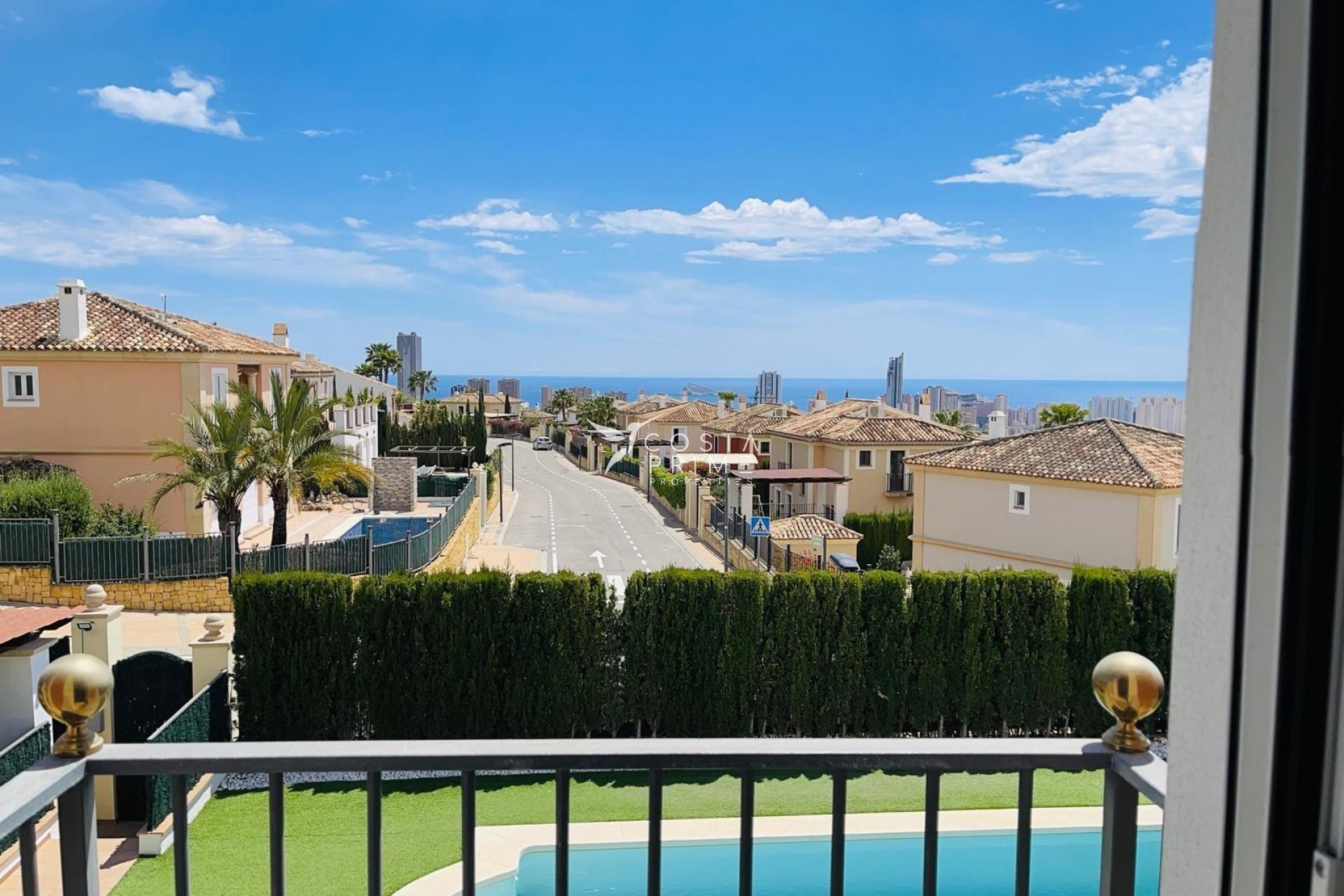 Resale - Villa  - Finestrat