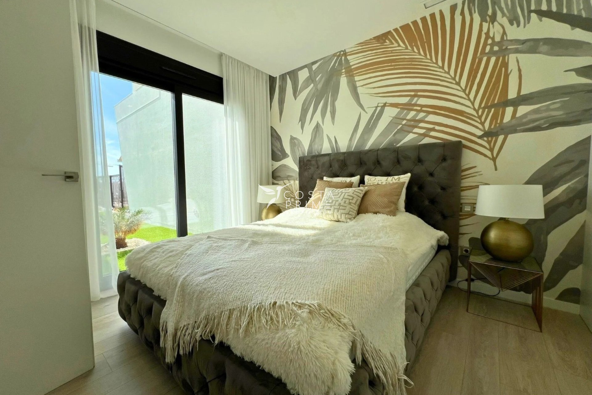 Resale - Villa  - Finestrat