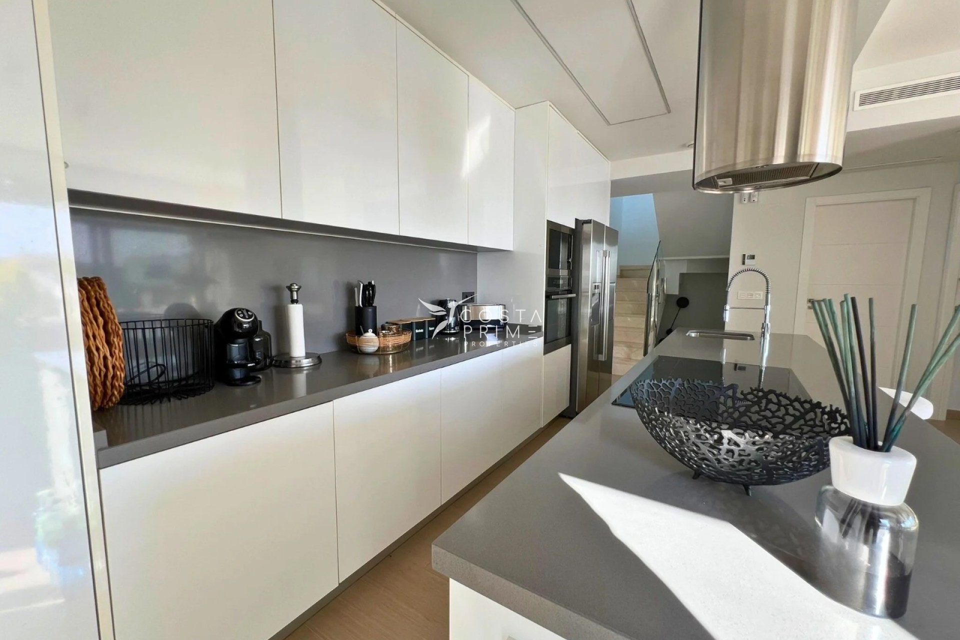 Resale - Villa  - Finestrat