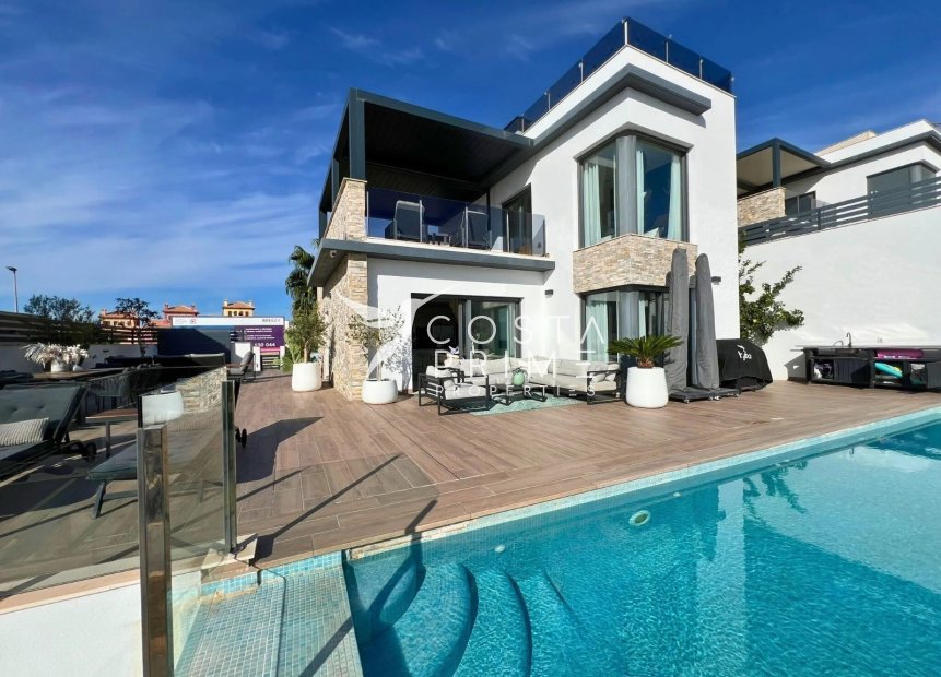 Resale - Villa  - Finestrat