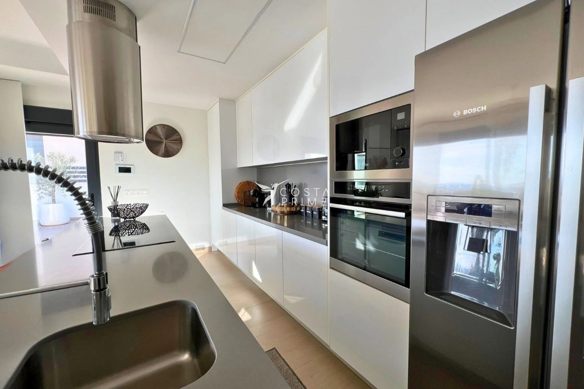 Resale - Villa  - Finestrat