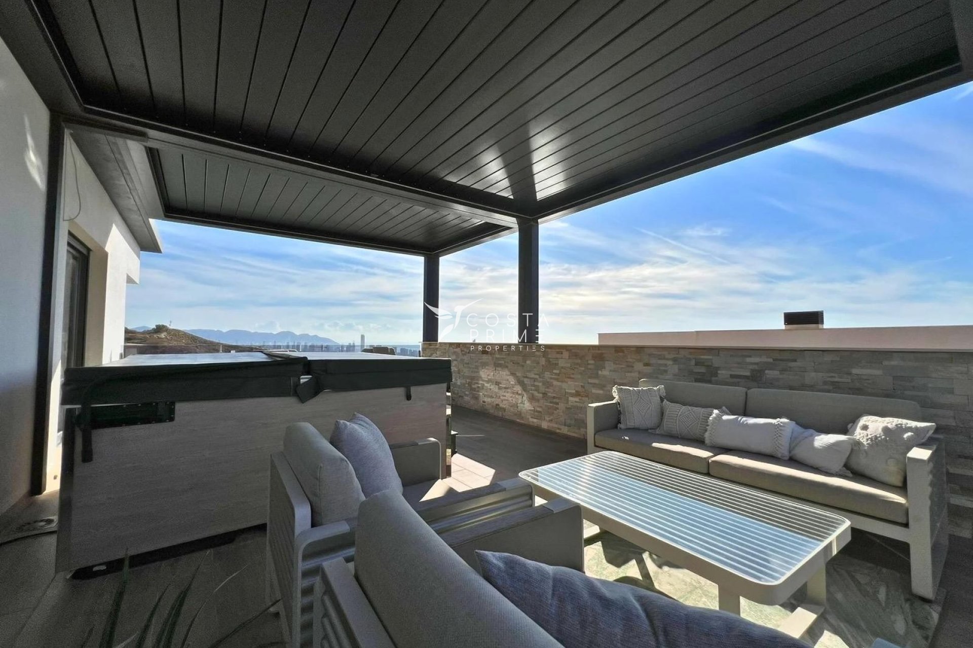 Resale - Villa  - Finestrat