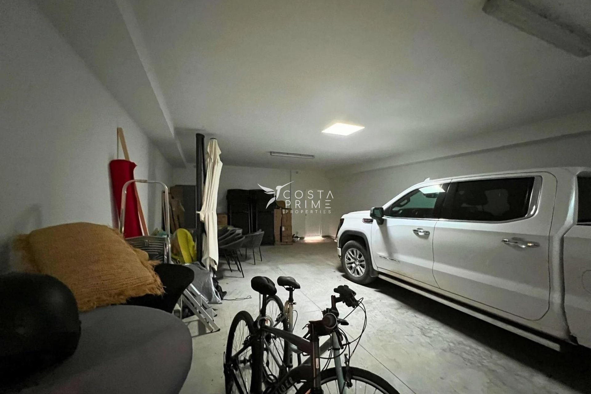 Resale - Villa  - Finestrat