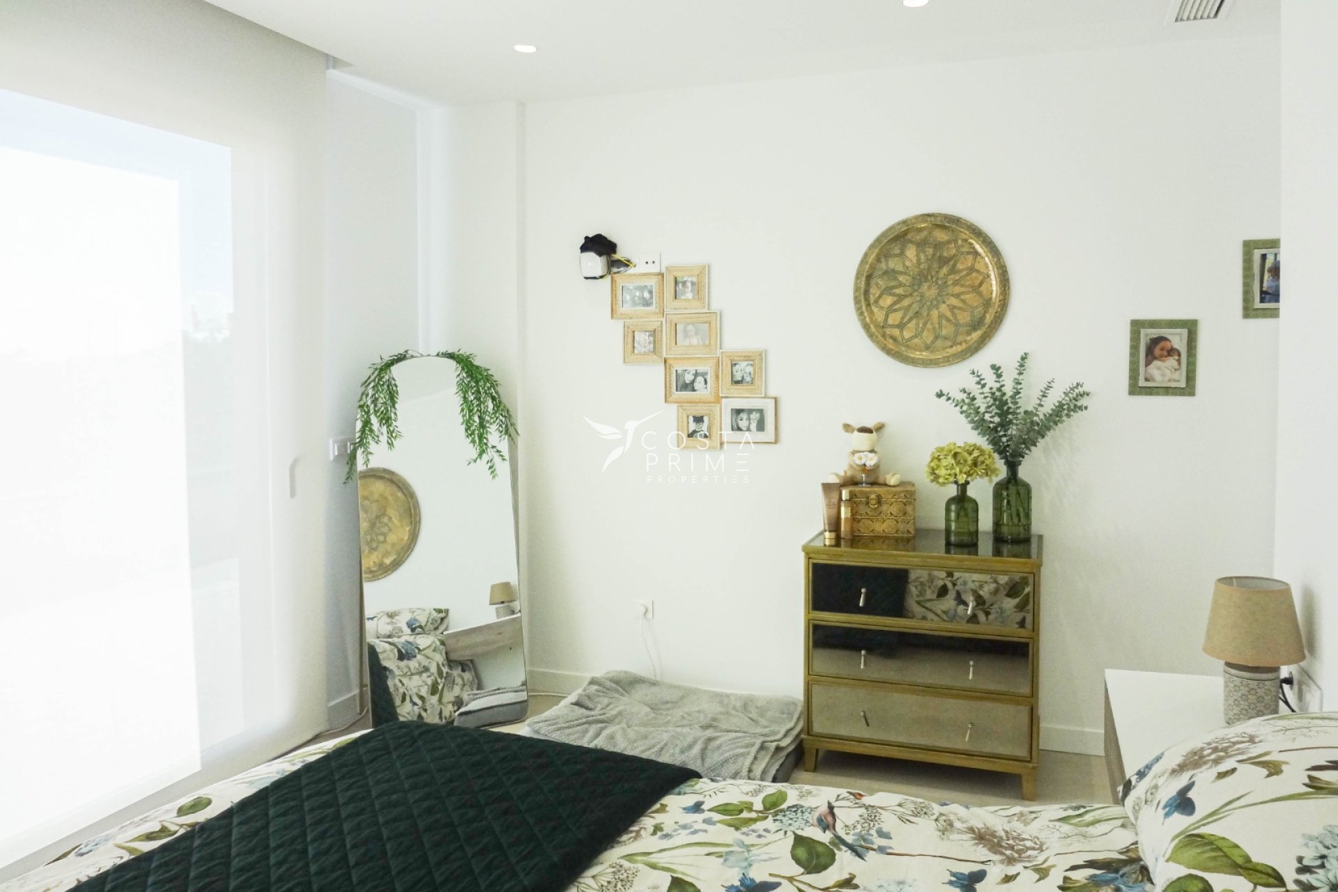 Resale - Villa  - Finestrat