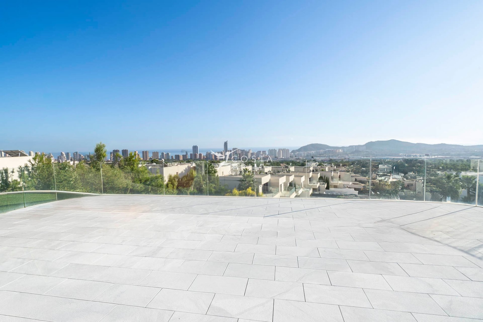 Resale - Villa  - Finestrat