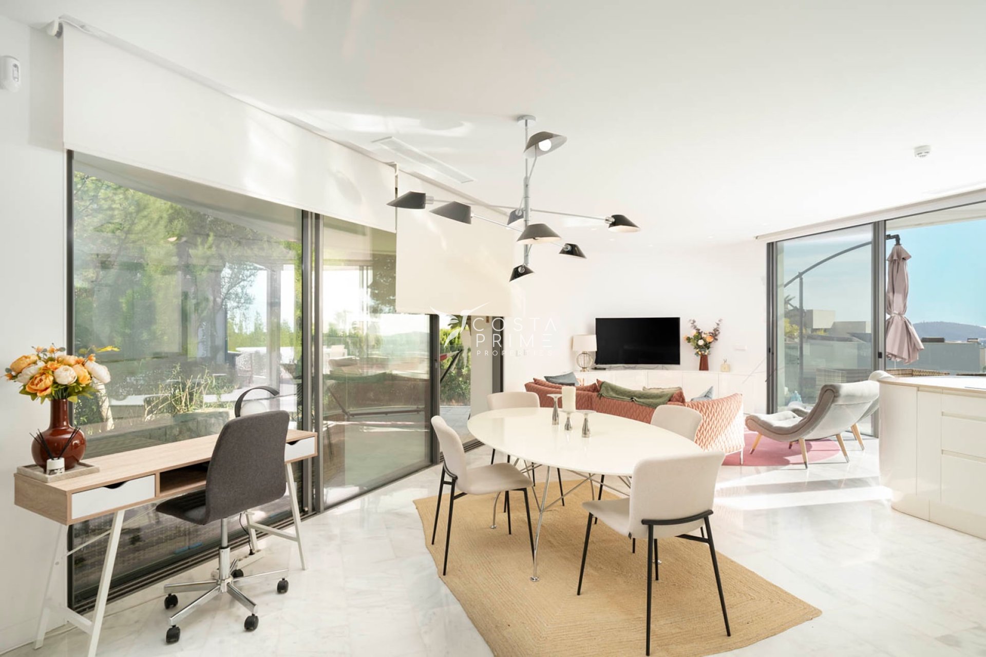 Resale - Villa  - Finestrat