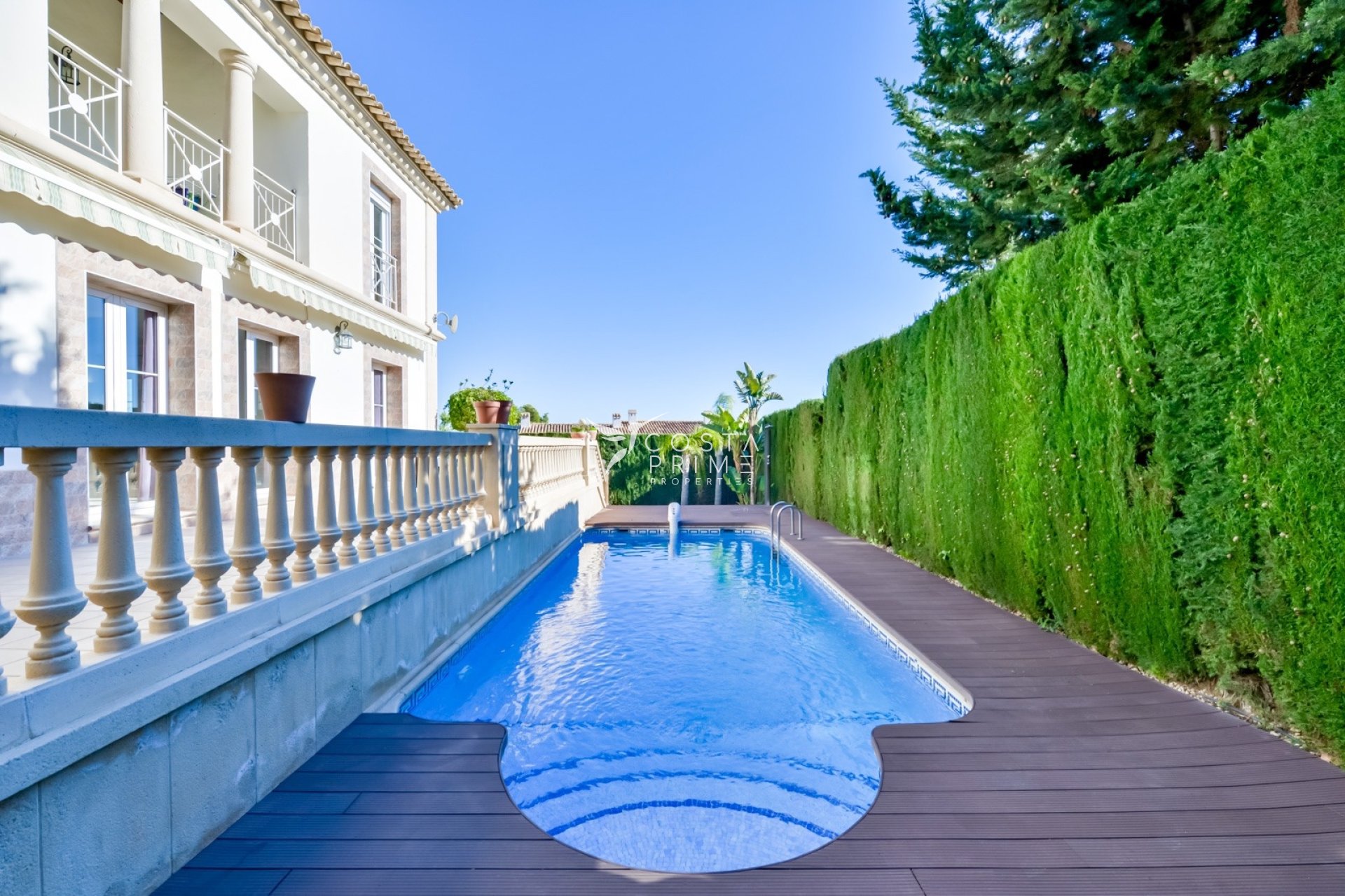 Resale - Villa  - Finestrat