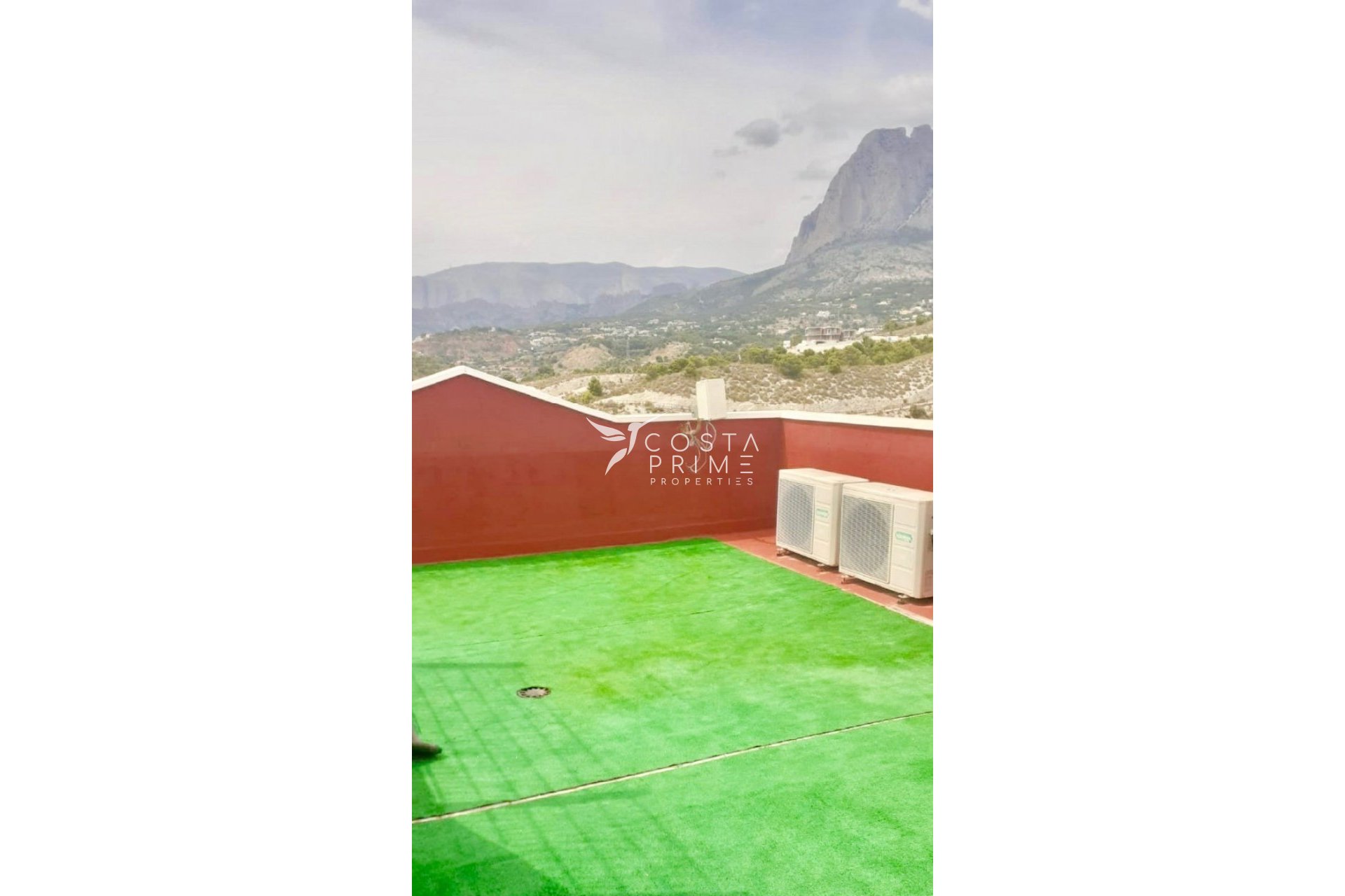 Resale - Villa  - Finestrat