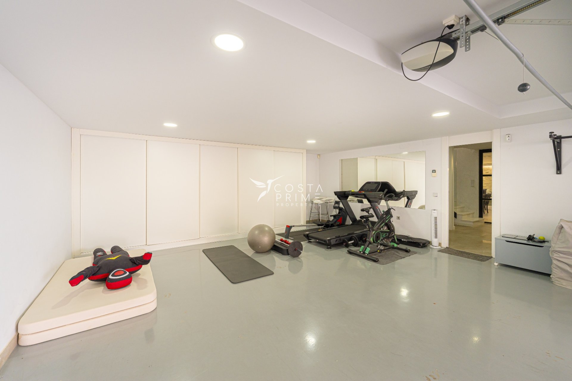 Resale - Villa  - Finestrat