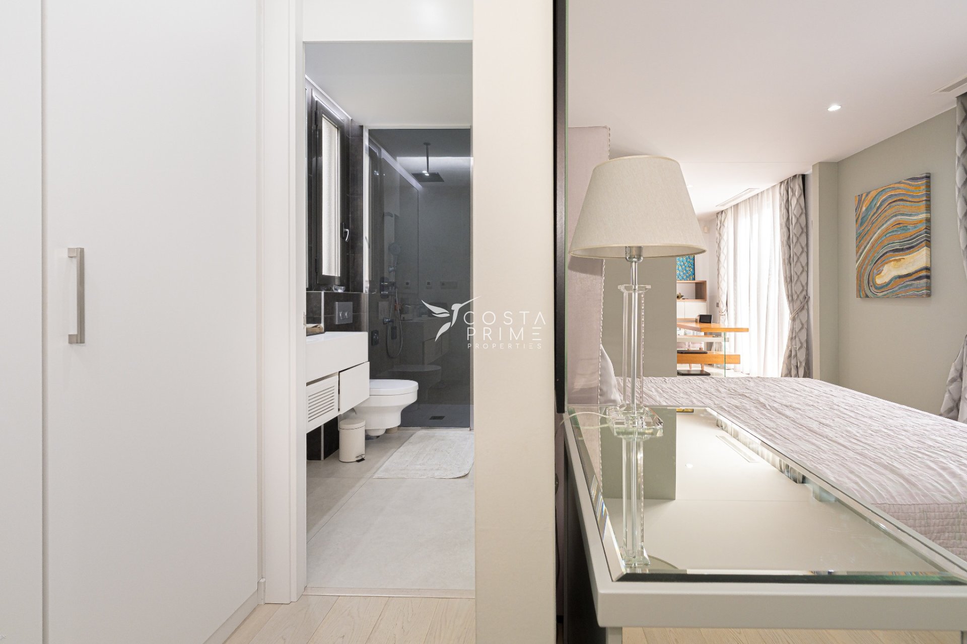 Resale - Villa  - Finestrat