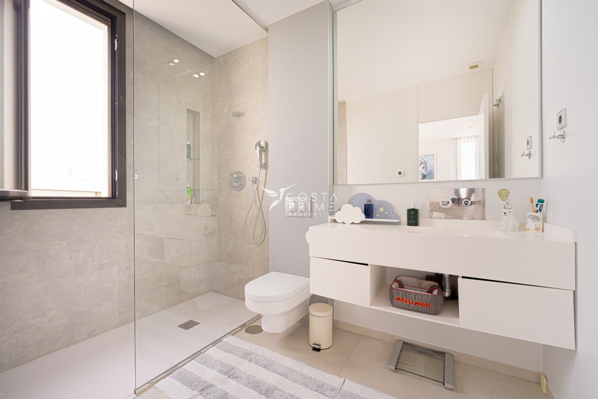 Resale - Villa  - Finestrat