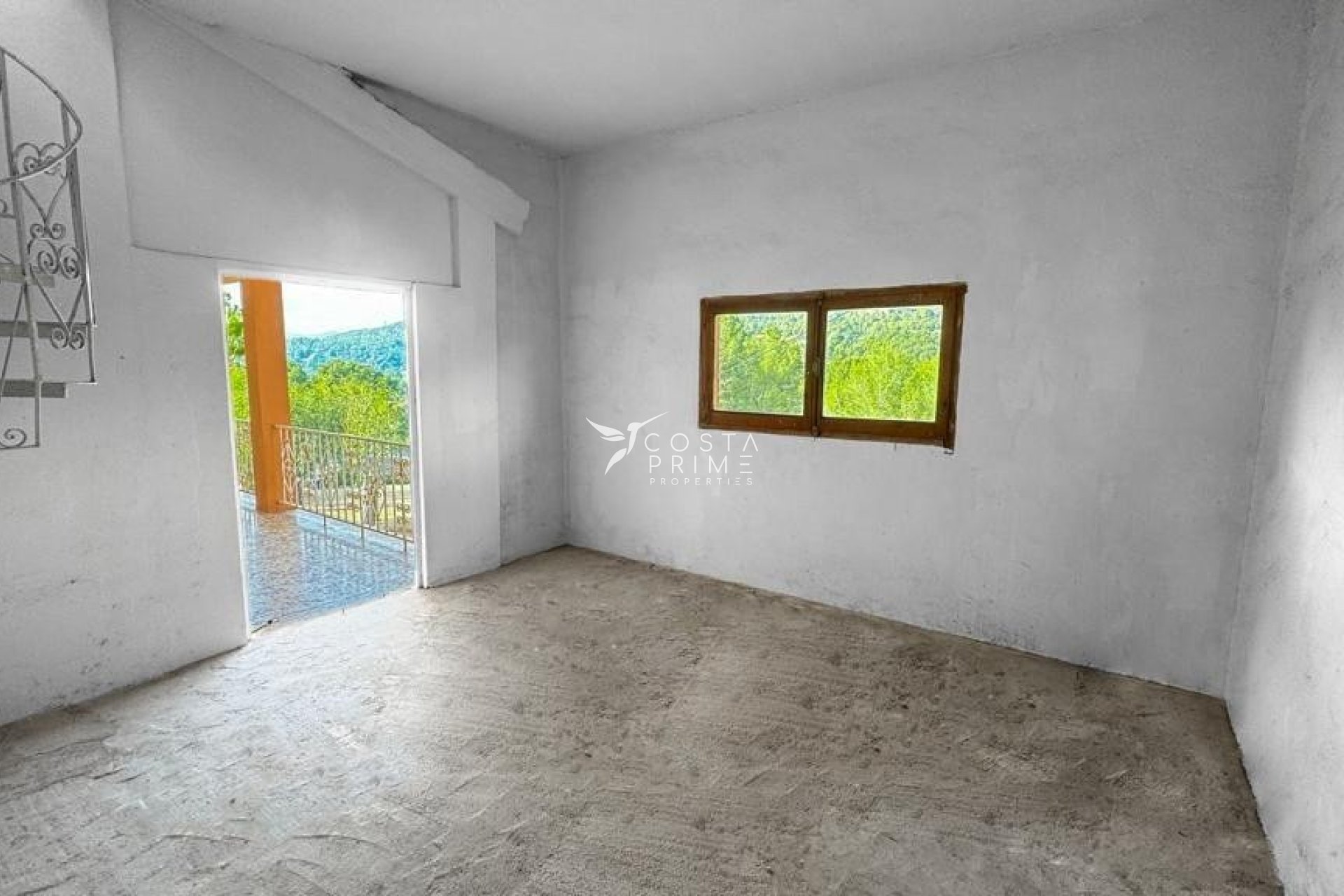 Resale - Villa  - Finestrat