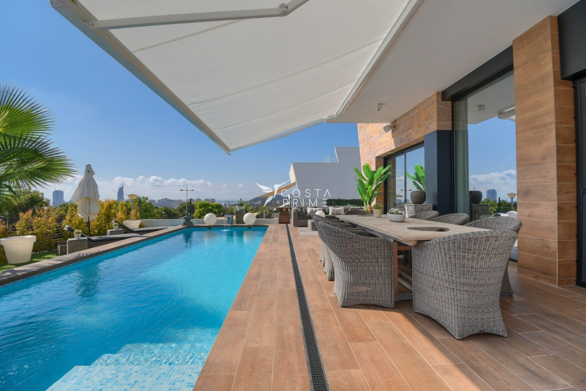 Resale - Villa  - Finestrat