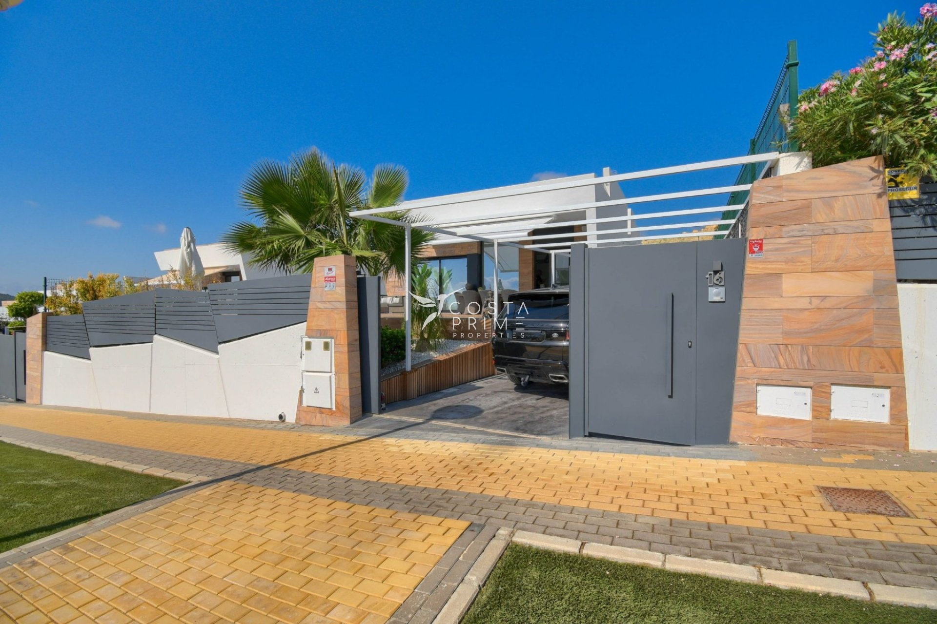 Resale - Villa  - Finestrat