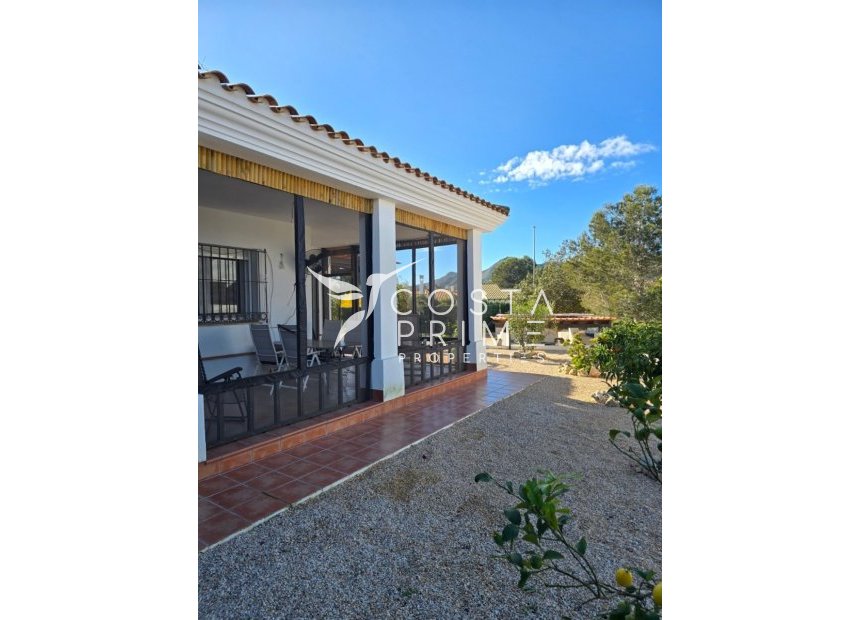 Resale - Villa  - Fuente Álamo