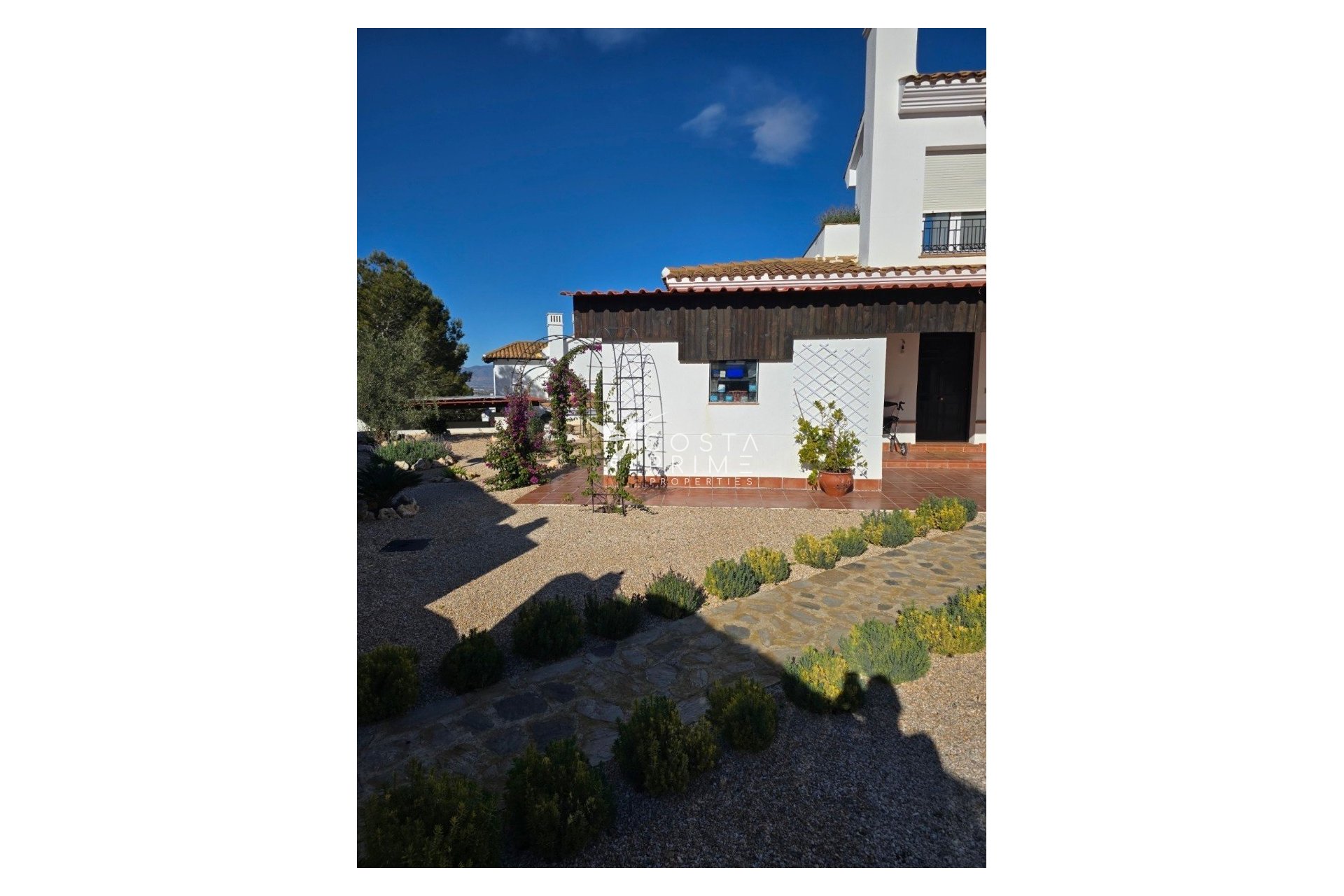 Resale - Villa  - Fuente Álamo