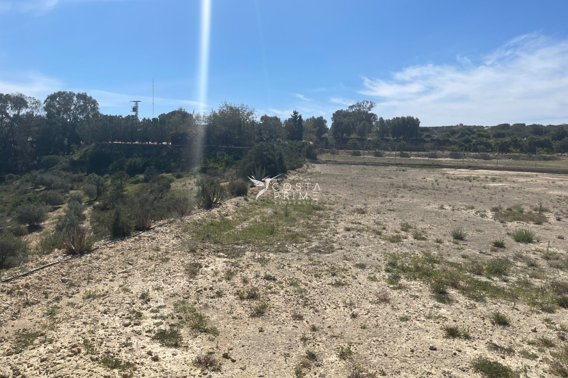 Resale - Villa  - Guardamar del Segura