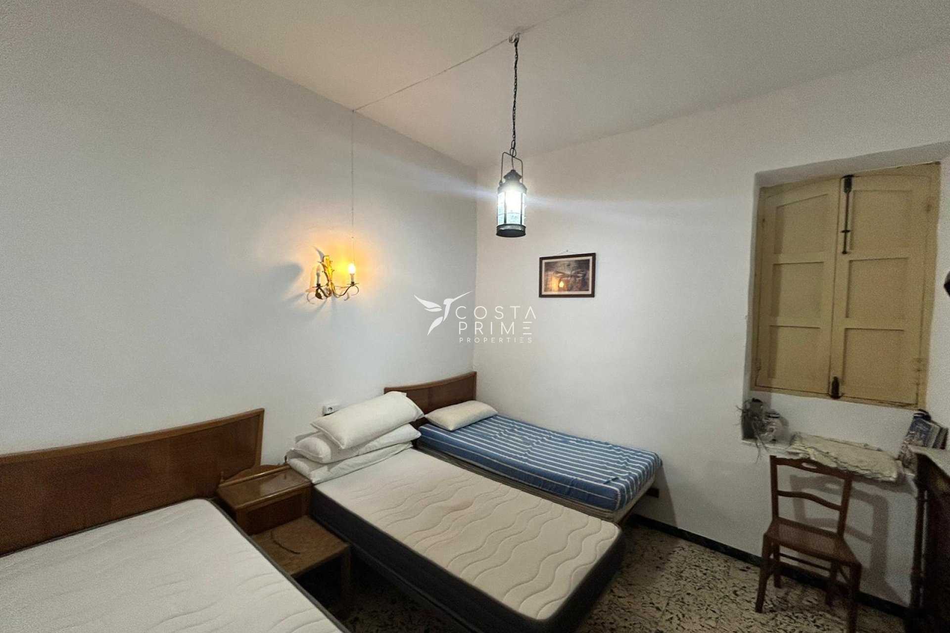 Resale - Villa  - Jávea