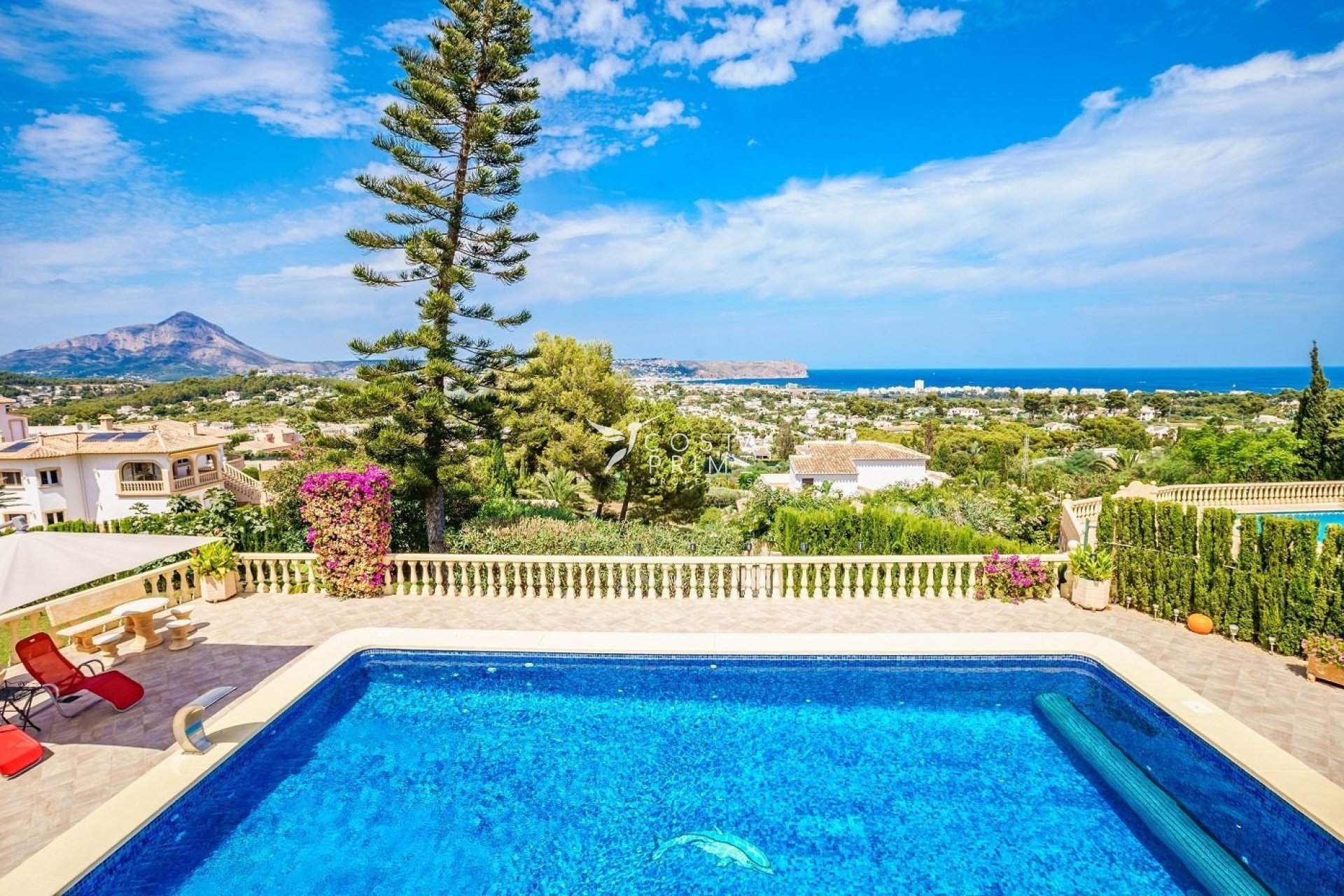 Resale - Villa  - Jávea