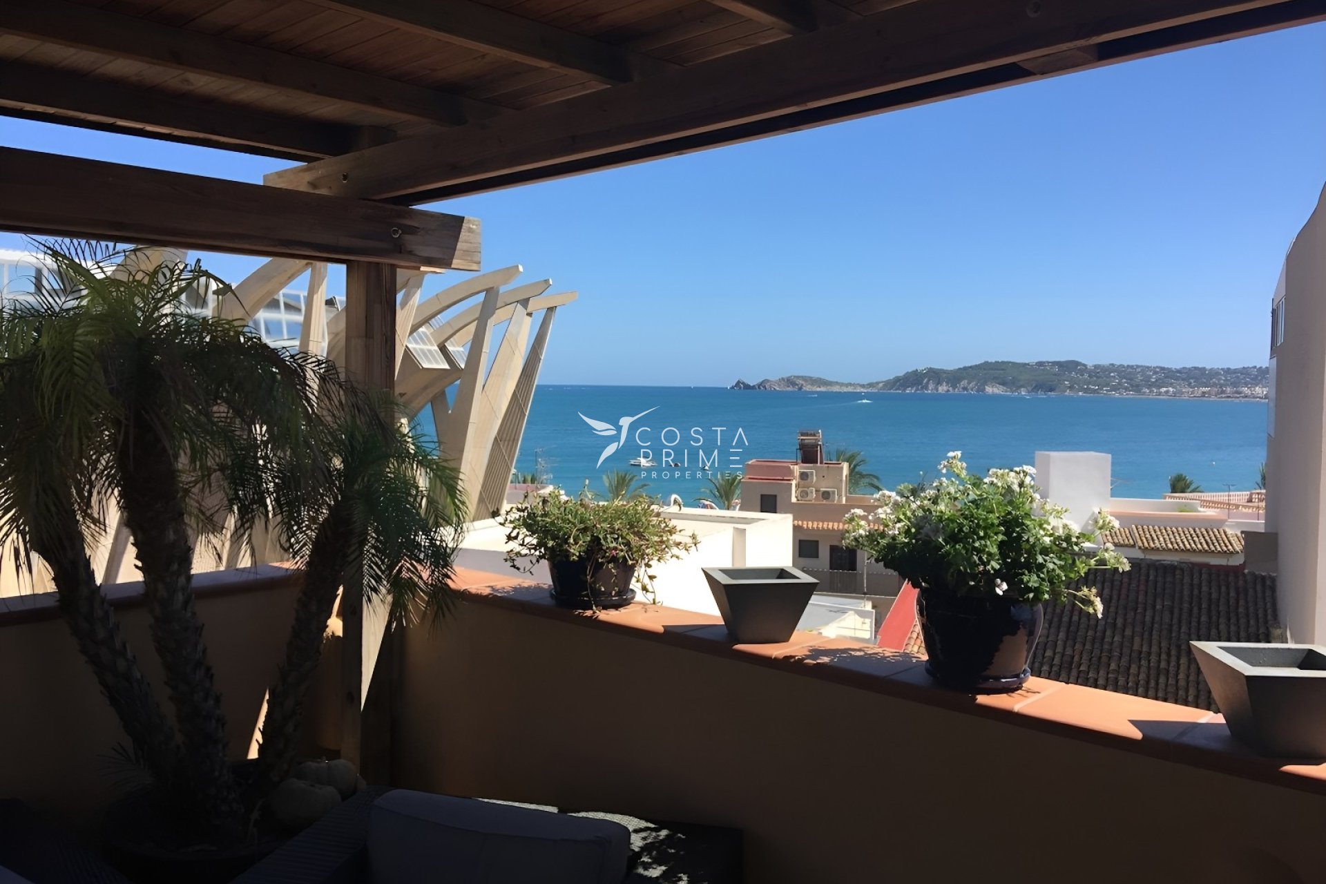 Resale - Villa  - Jávea