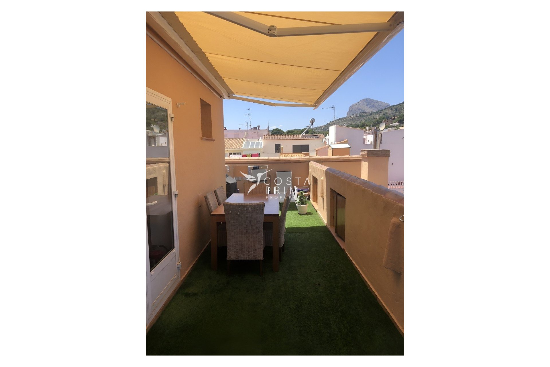 Resale - Villa  - Jávea