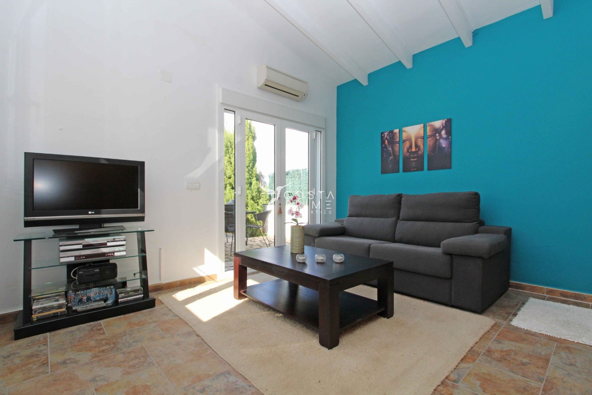 Resale - Villa  - Jávea