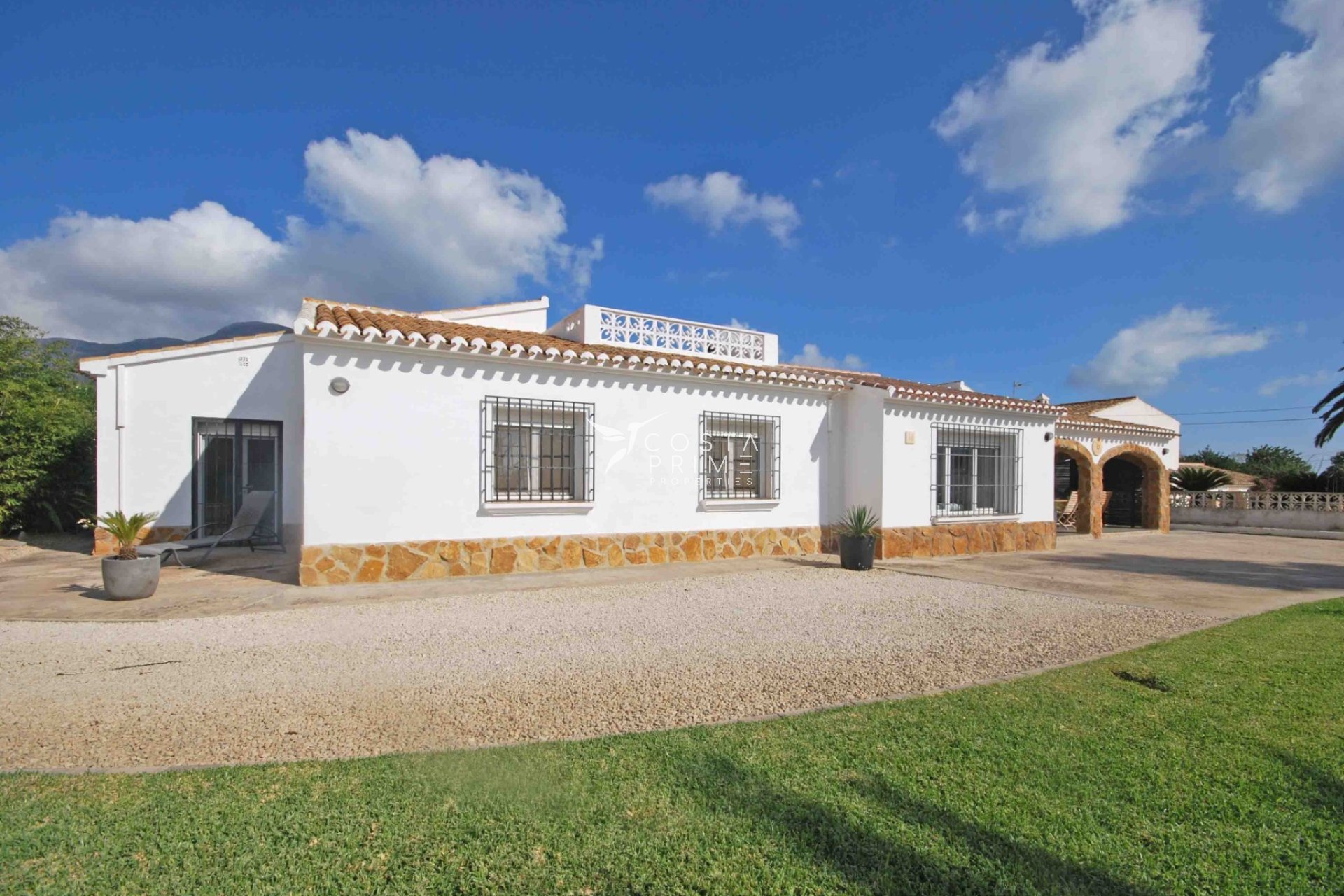 Resale - Villa  - Jávea