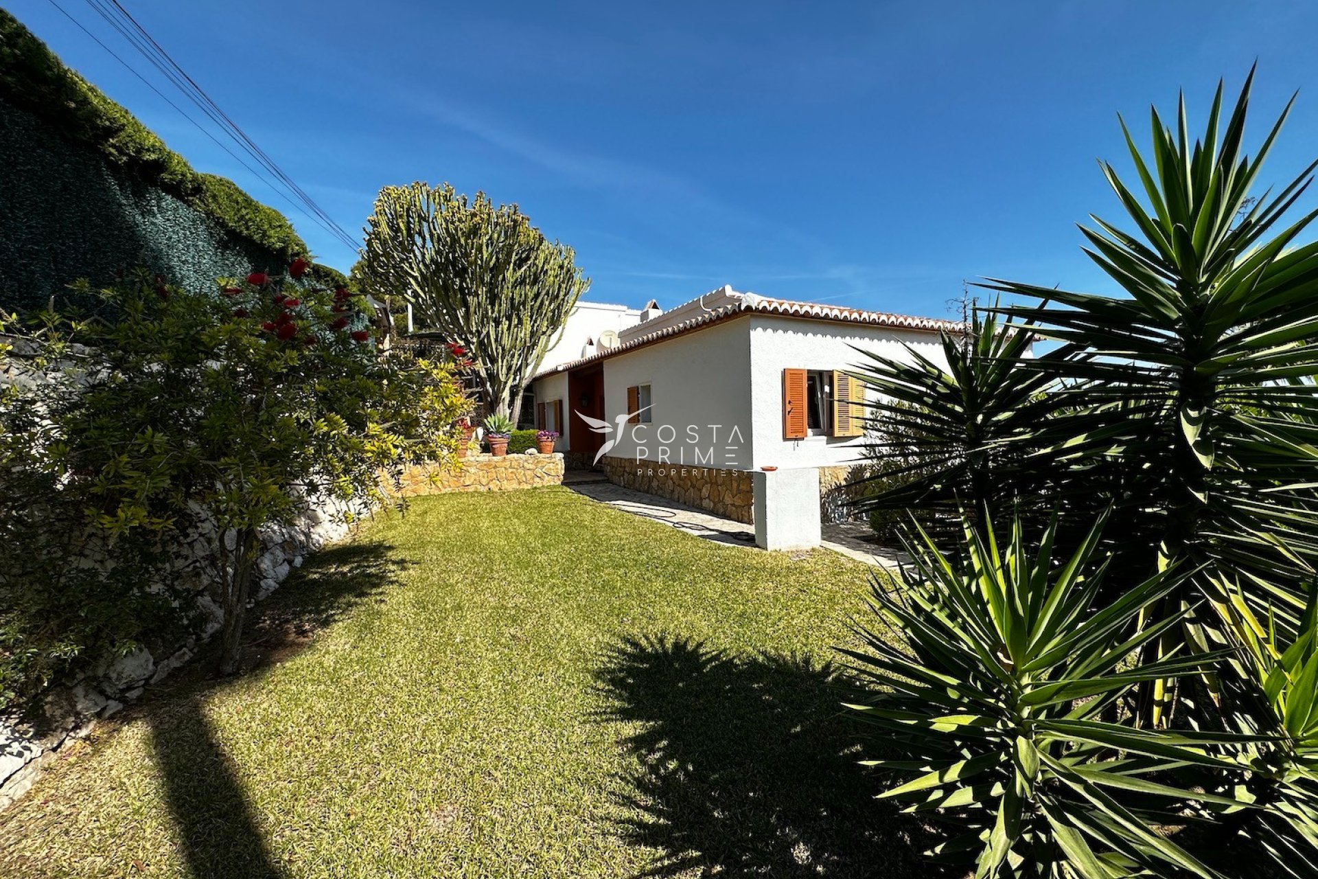 Resale - Villa  - Jávea