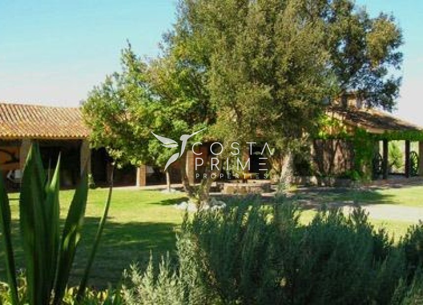 Resale - Villa  - Jimena de la Frontera