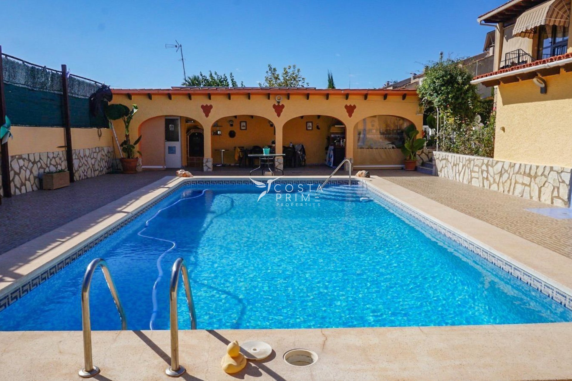 Resale - Villa  - La Nucía