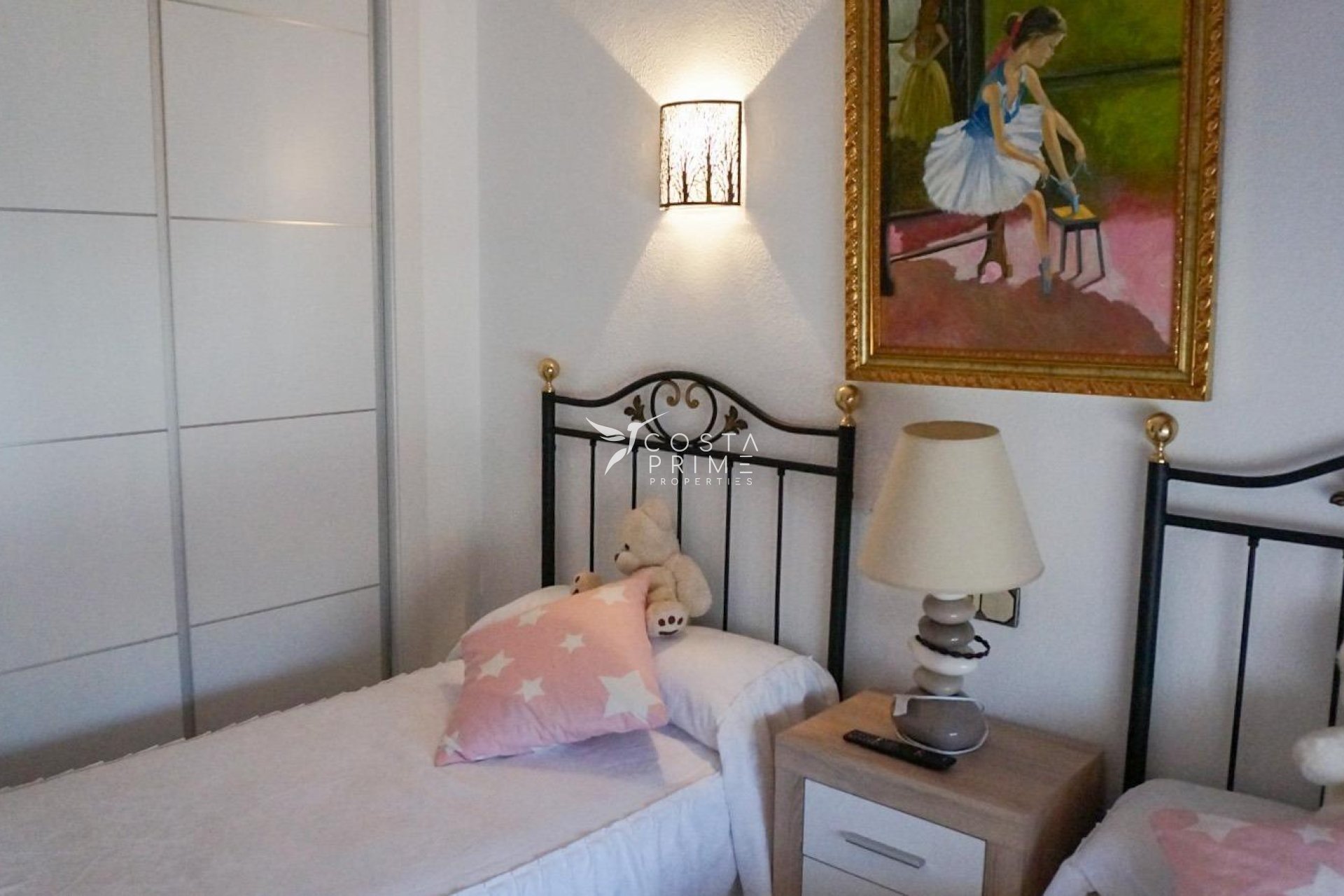 Resale - Villa  - La Nucía