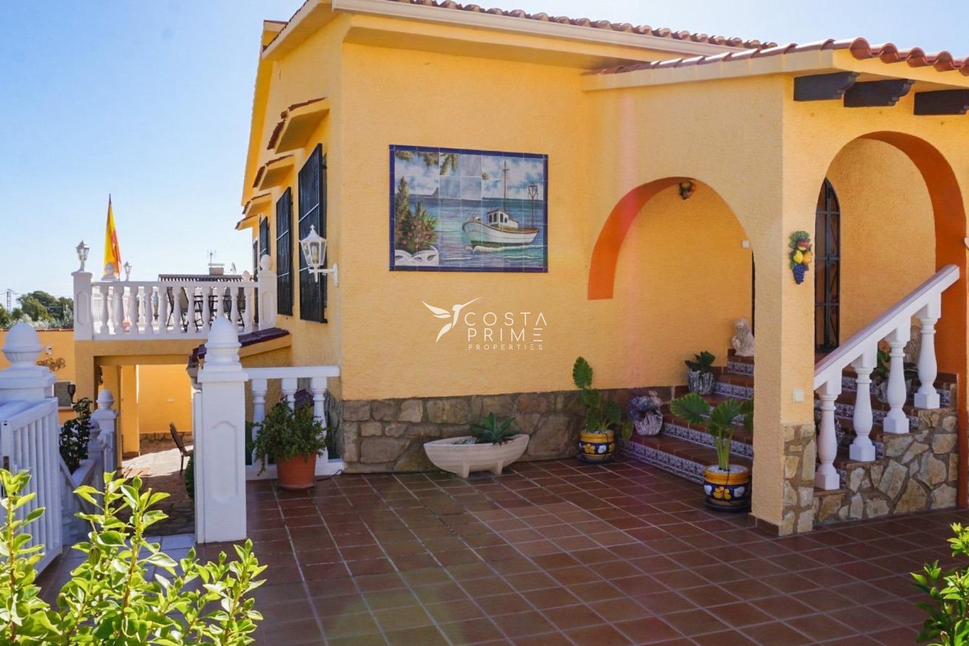 Resale - Villa  - La Nucía