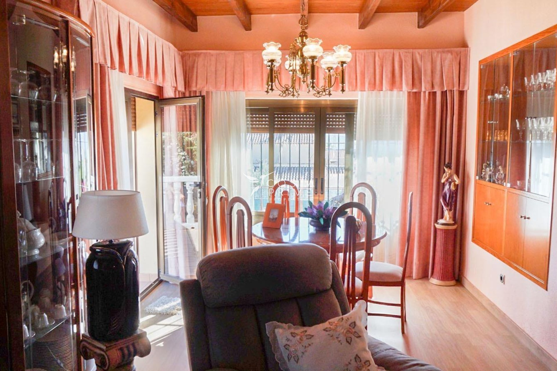 Resale - Villa  - La Nucía