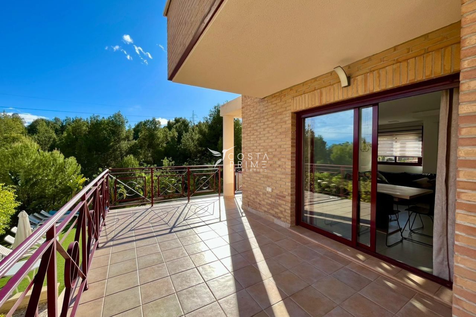 Resale - Villa  - La Nucía