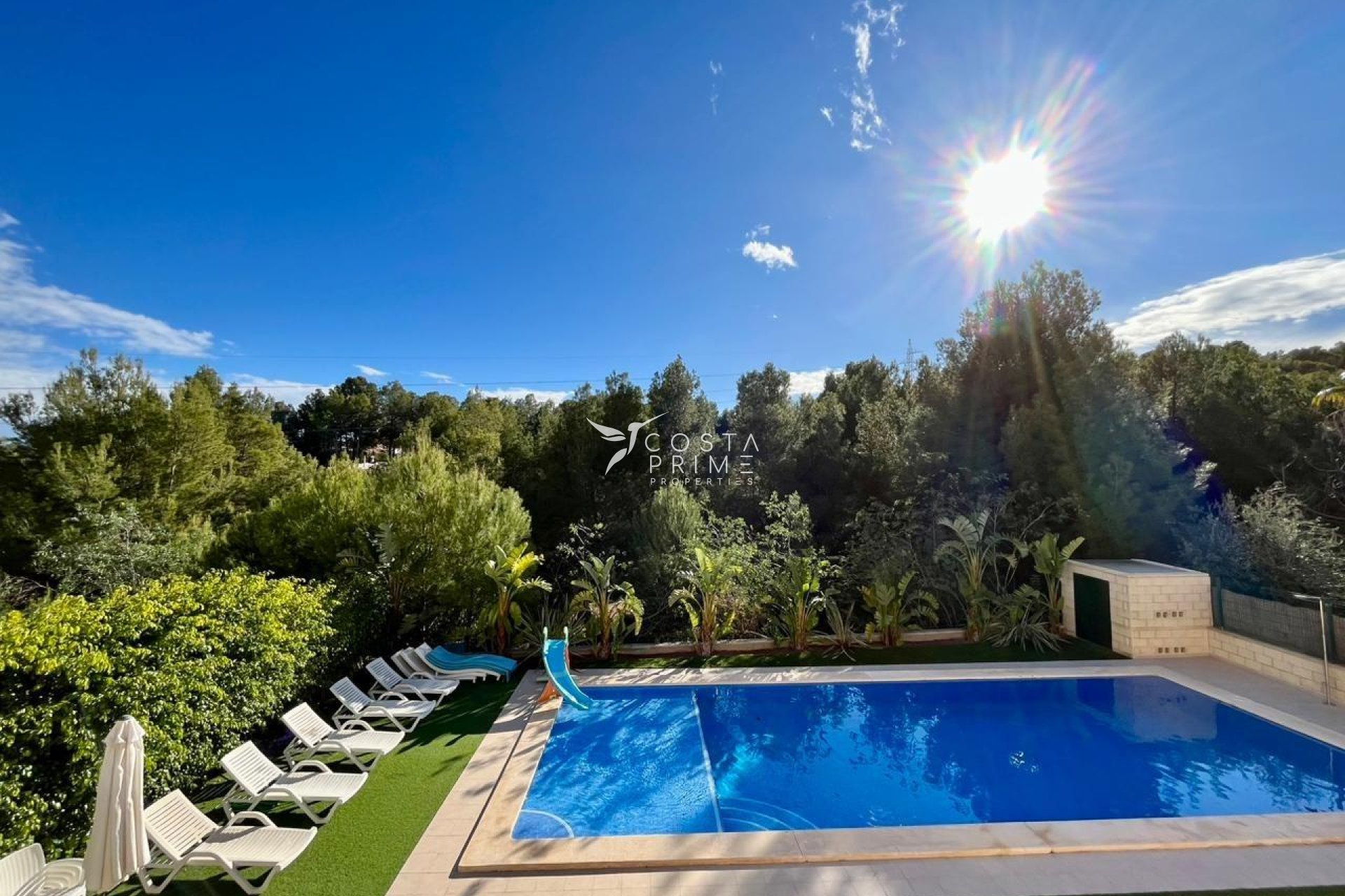 Resale - Villa  - La Nucía