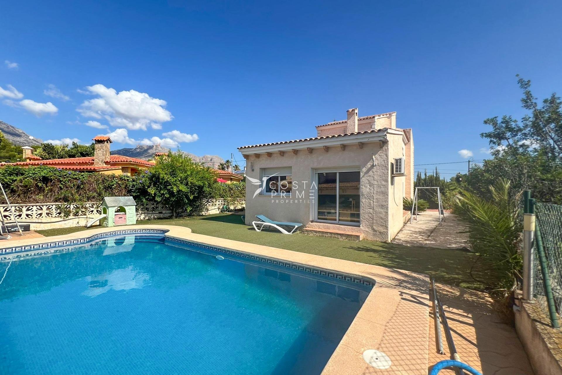 Resale - Villa  - La Nucía