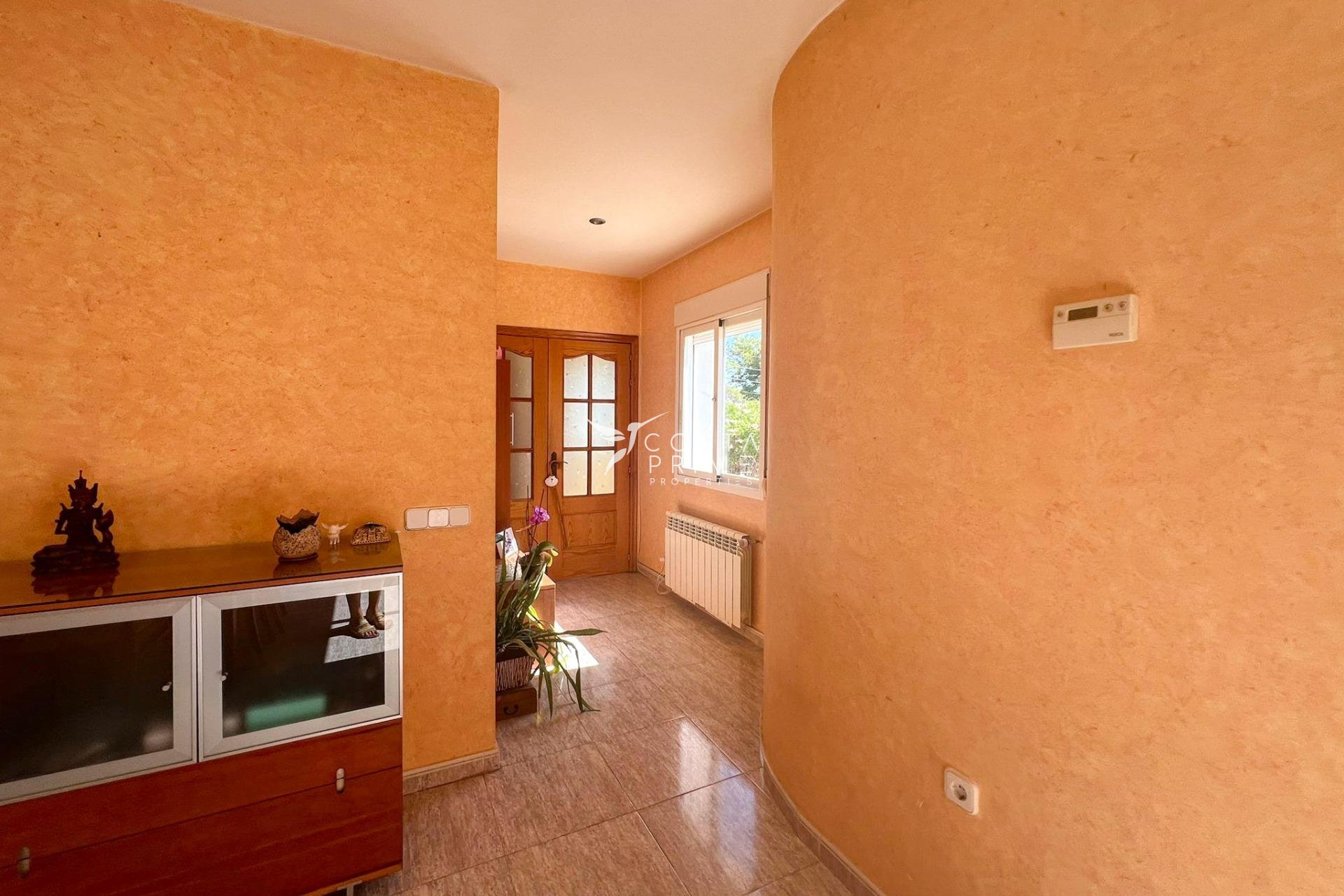 Resale - Villa  - La Nucía