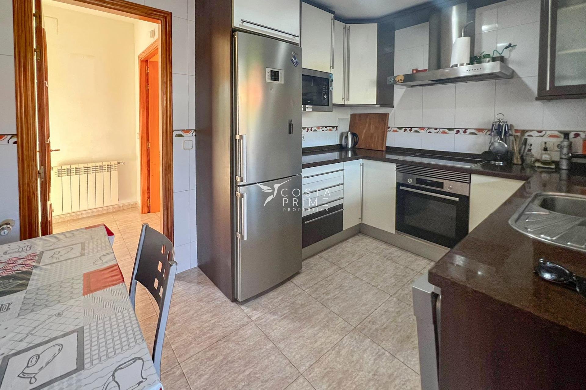 Resale - Villa  - La Nucía